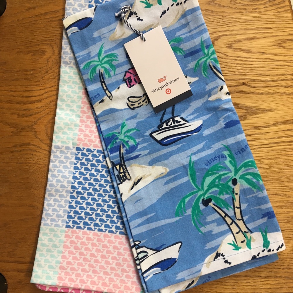 NWT vineyard vines target kitchen towels